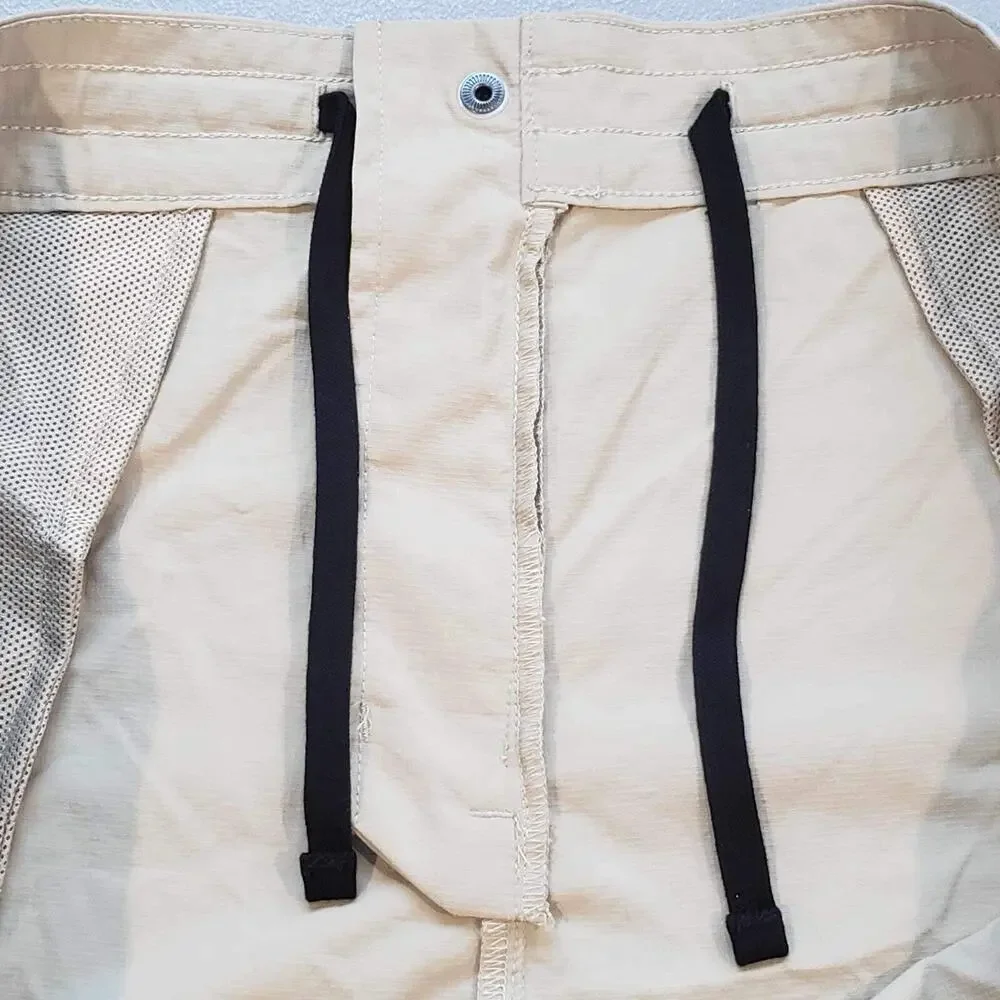 The North Face Shorts Mens Size XXL Tan Beige Hiking Nylon Flat Front